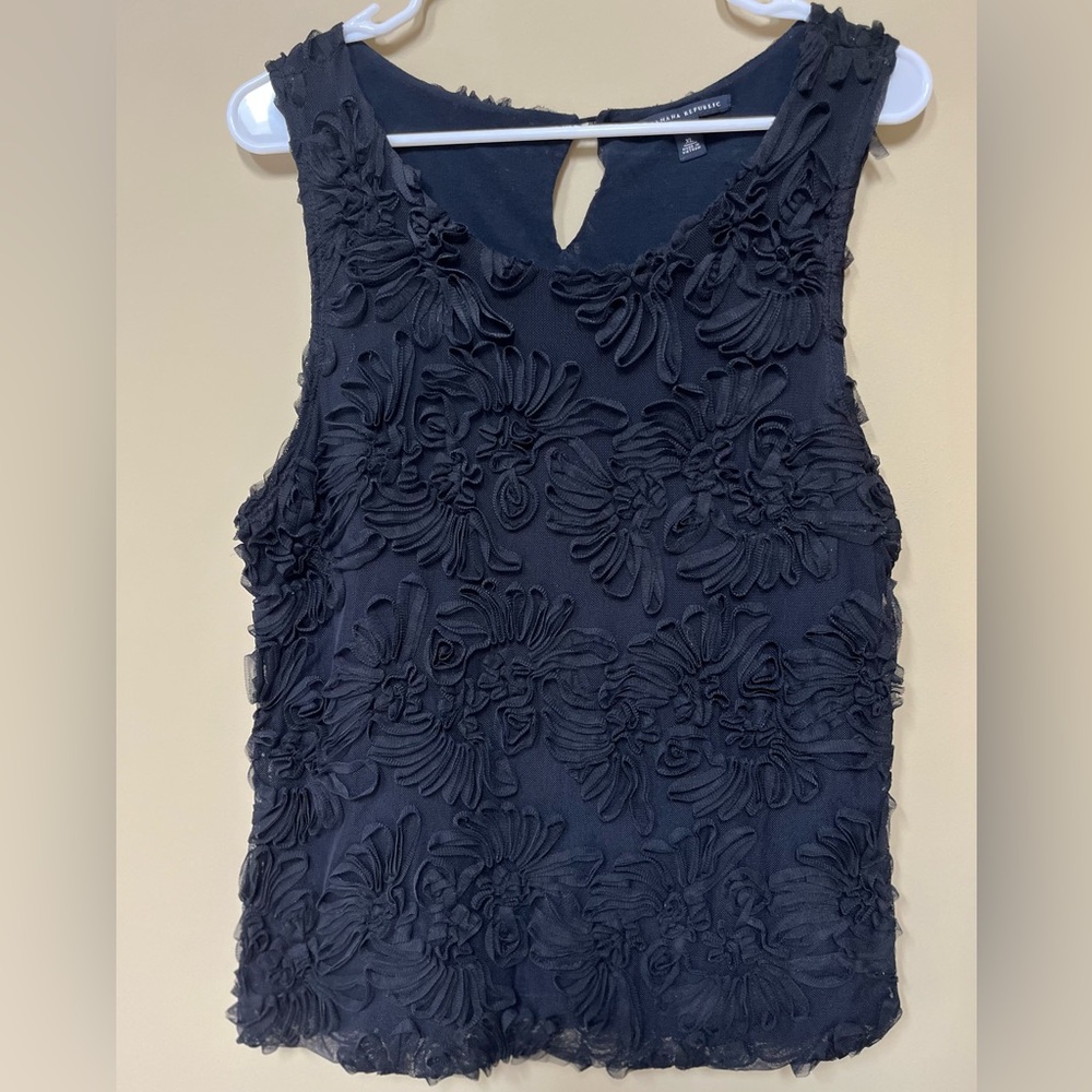 Textured black sleeveless top,‎ XL, Banana Republic